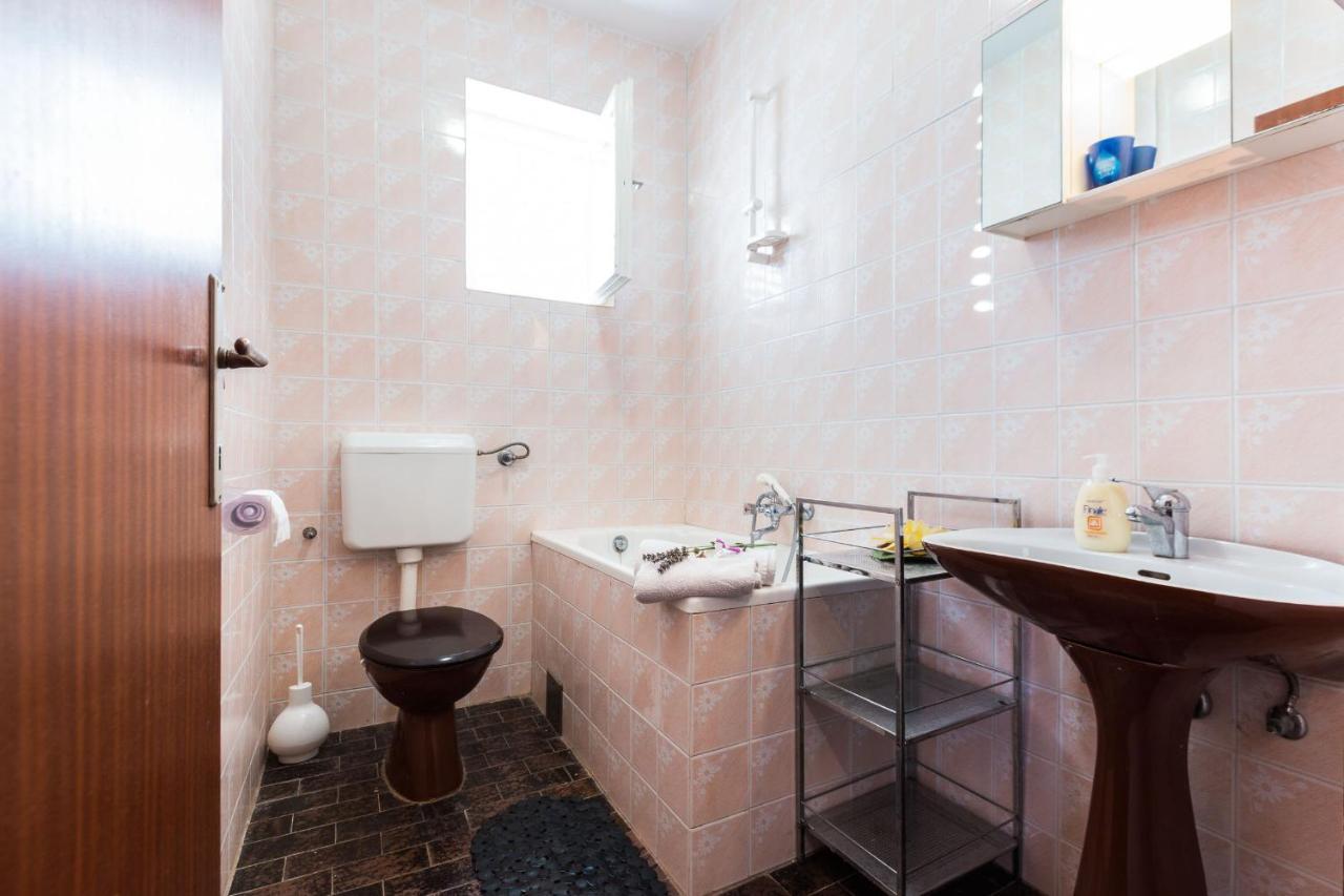 Rooms Marija Sukošan Eksteriør bilde